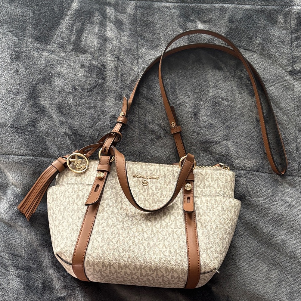 Michael Kors Tan and Cream Crossbody Bag Like New Condition